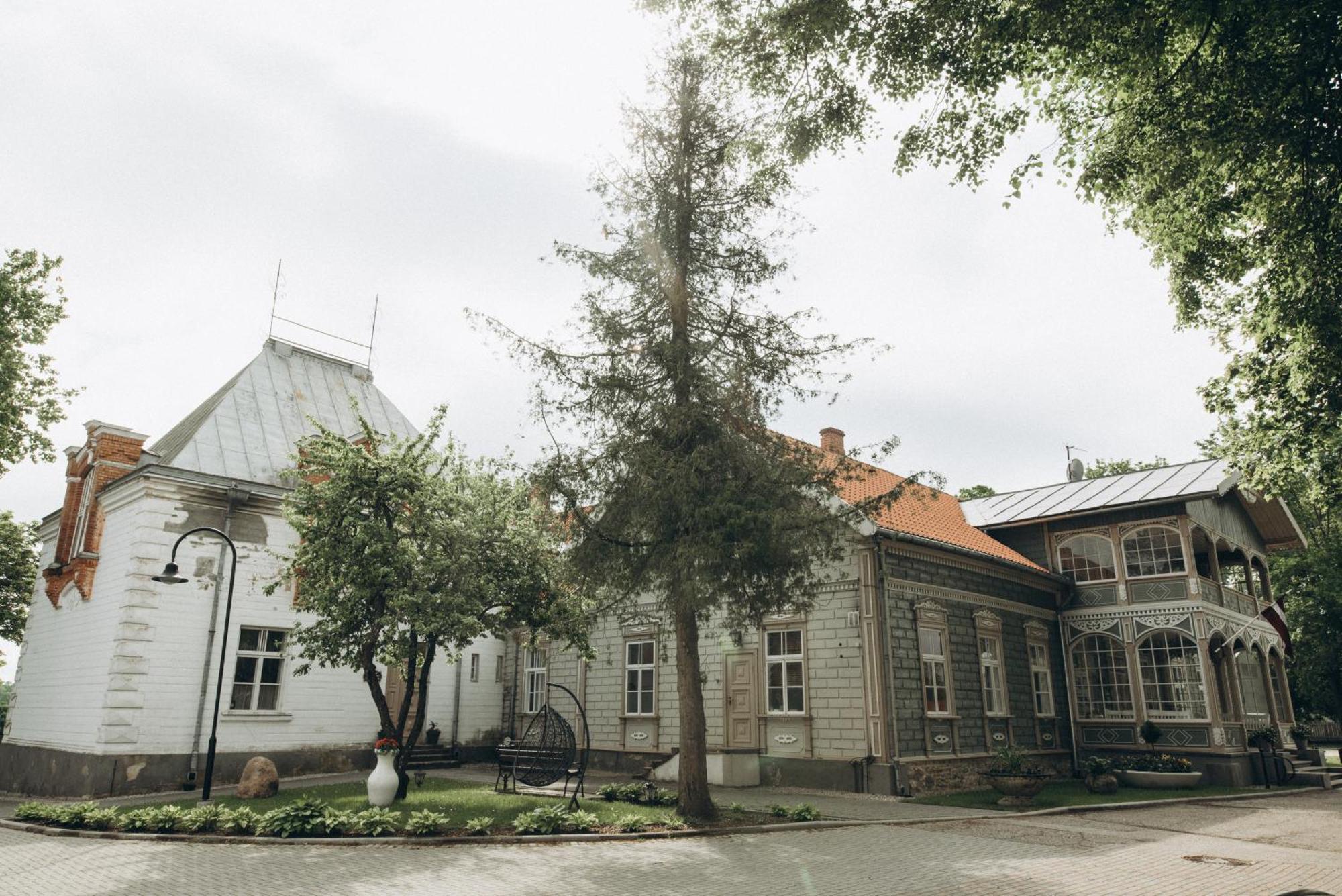 Boutique Apartment Virkas Muiza Kuldīga Exteriör bild